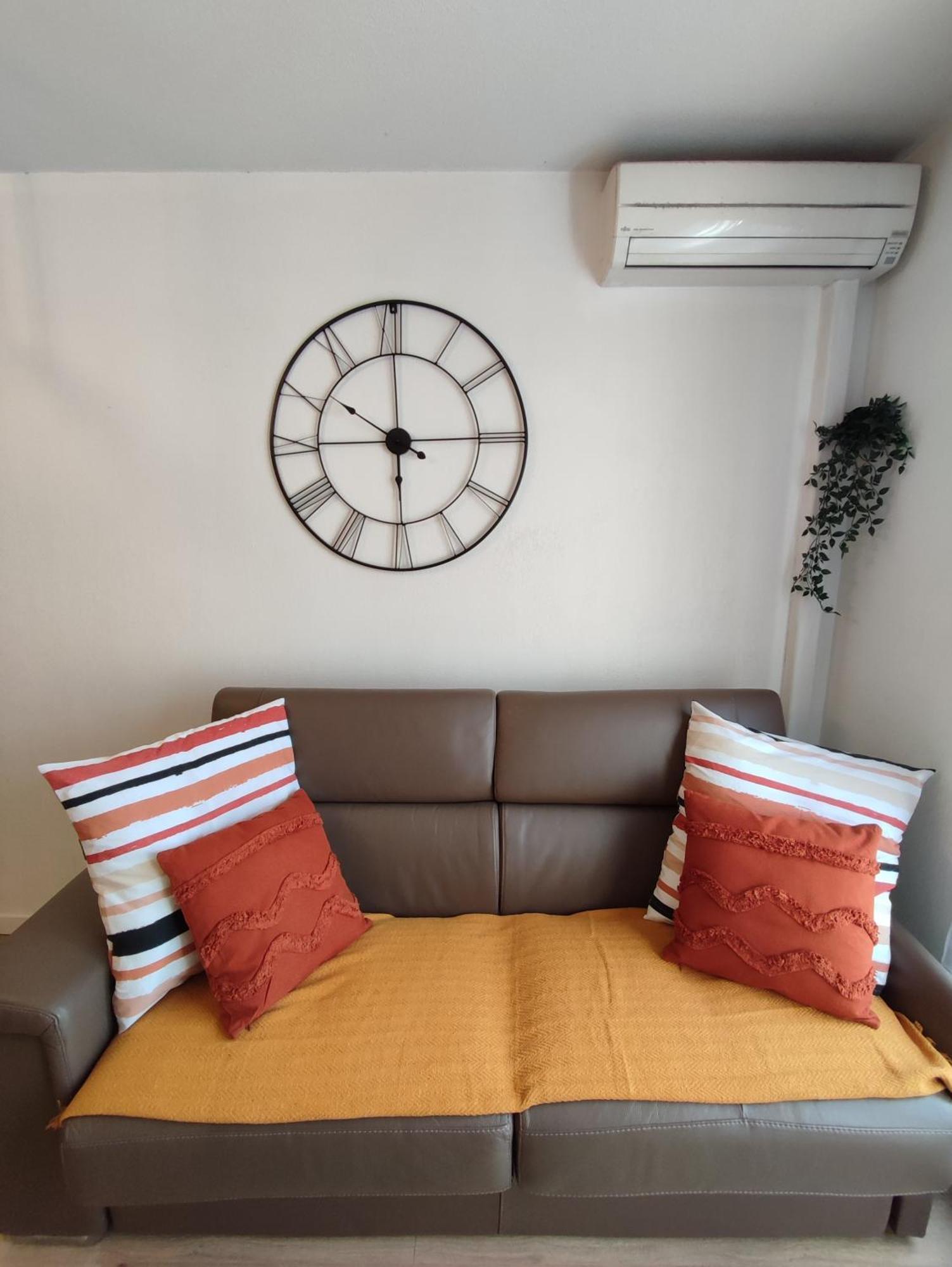 Appartement Climatise Tout Equipe A 6Min De La Gare St Charles Marseilles Exterior foto