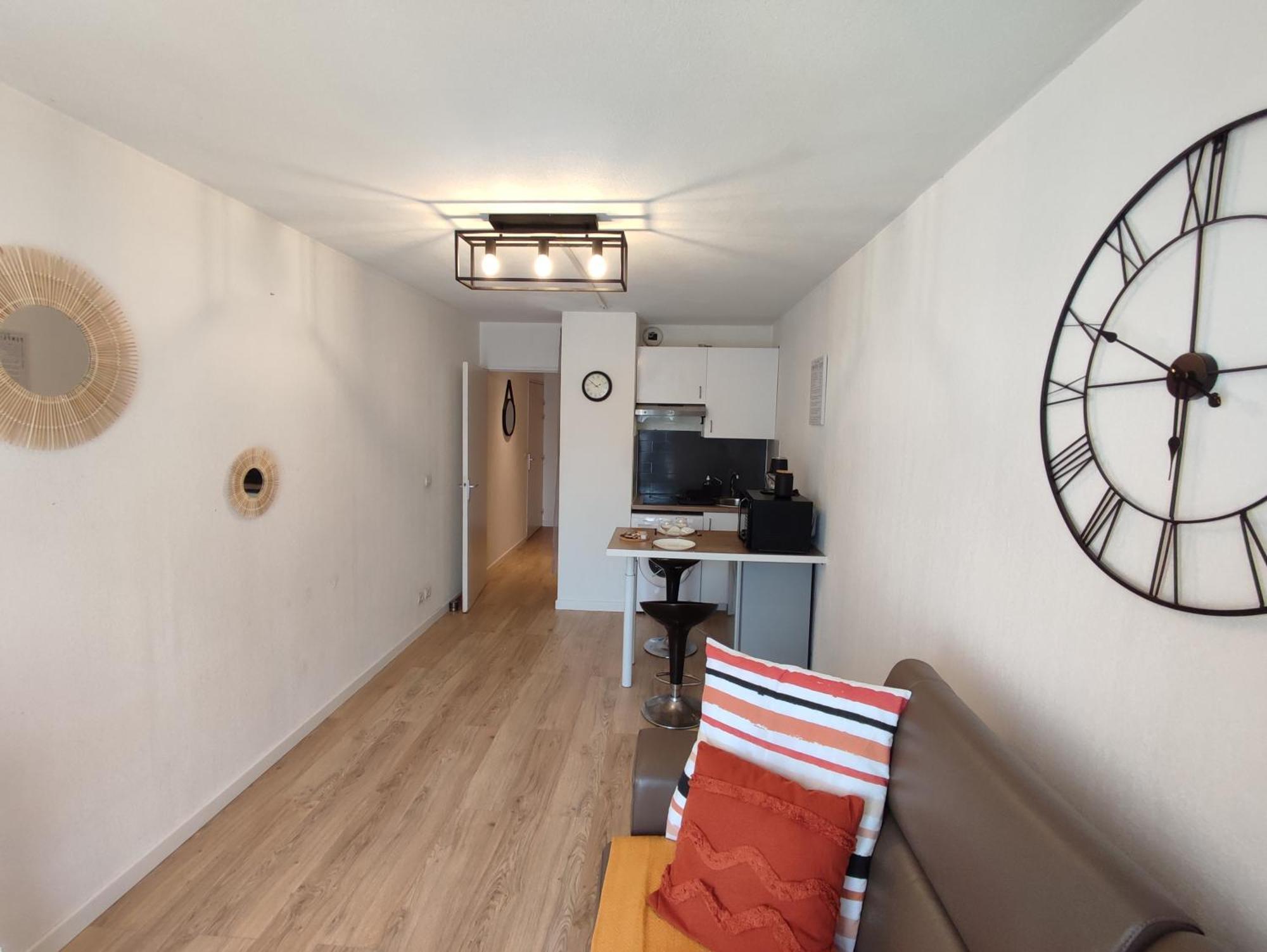 Appartement Climatise Tout Equipe A 6Min De La Gare St Charles Marseilles Exterior foto