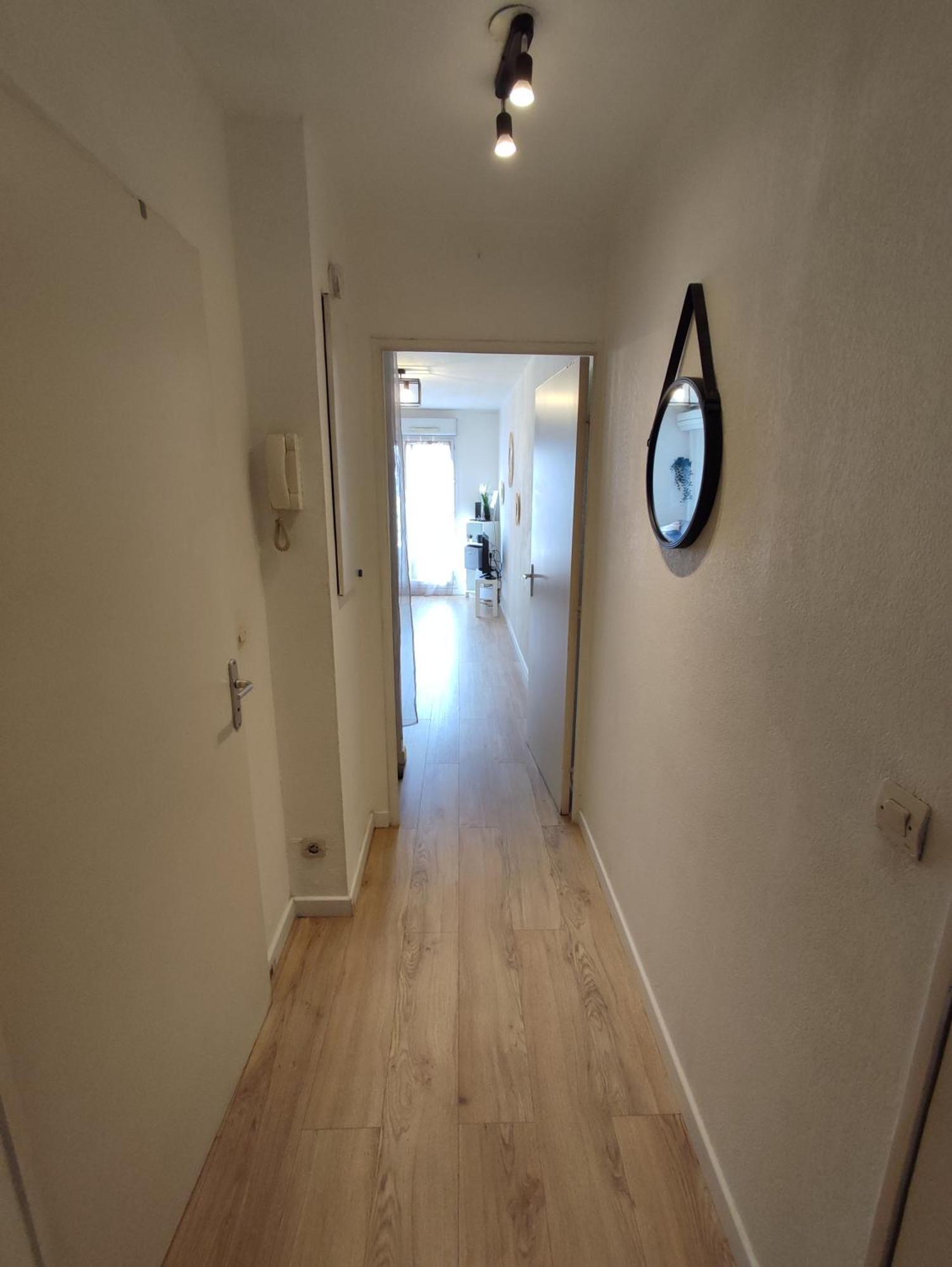 Appartement Climatise Tout Equipe A 6Min De La Gare St Charles Marseilles Exterior foto